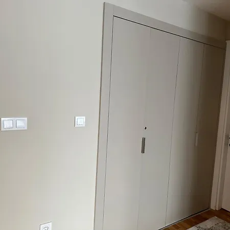 شقة Modern Living Sani - Diamond سكوبجي